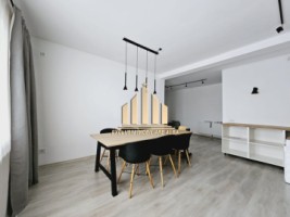 apartament-cu-3-camere-de-vanzare-lipoveni-2