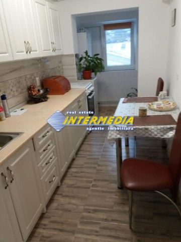 garsoniera-renovata-de-inchiriat-in-cetate-alba-iulia-mobilata-si-utilata-5