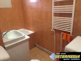 garsoniera-finisata-si-mobilata-de-vanzare-in-alba-iulia-ampoi-3-etaj-3-5