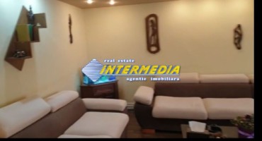 apartament-cu-4-camere-decomandat-etaj-3-cetate-2