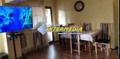 apartament-cu-4-camere-decomandat-etaj-3-cetate-4