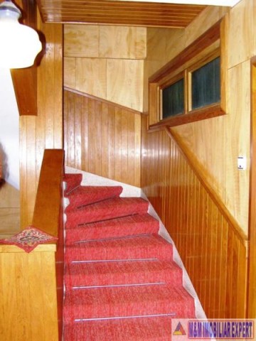 vila-tip-conac-duplex-6-camere-teren-3500-mp-de-vanzare-in-marcus-campulung-muscel-arges-7