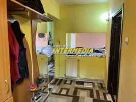 apartament-3-camere-decomandat-de-vanzare-in-alba-iulia-zona-centru-etaj-1-1