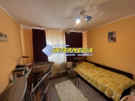 apartament-3-camere-decomandat-de-vanzare-in-alba-iulia-zona-centru-etaj-1-11