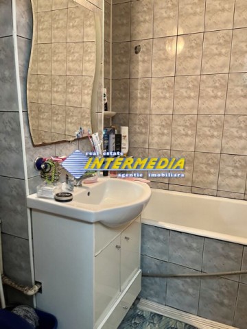 garsoniera-de-vanzare-in-centru-alba-iulia-finisata-si-mobilata-4