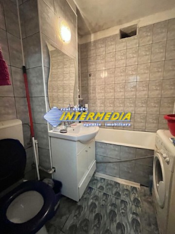 garsoniera-de-vanzare-in-centru-alba-iulia-finisata-si-mobilata-3