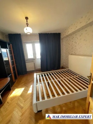 apartament-3-camere-cf-1-et-68-central-campulung-muscel-arges-2