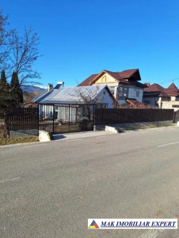 vand-casa-2-camere-cu-teren-4000-mp-valea-mare-pravat-arges-3