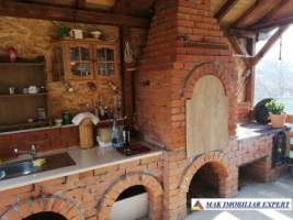 vila-tip-pensiune-cu-7-camere-si-teren-de-1000-mp-de-vanzare-in-bughea-de-jos-ideala-pentru-afaceri-turistice-sau-locuinta-de-familie-29