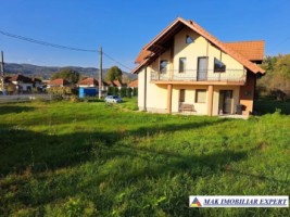 vila-4-camere-cu-teren-de-4000-mp-de-vanzare-stalpeni-arges