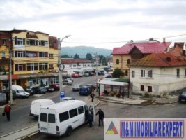 spatiu-comercial-100-mp-campulung-14