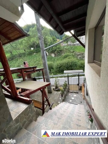 vila-8-camere-cu-teren-280-mp-dambovicioara-arges-confort-si-eleganta-la-munte-15