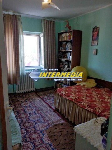 apartament-3-camere-de-vanzare-alba-iulia-zona-tolstoi-4