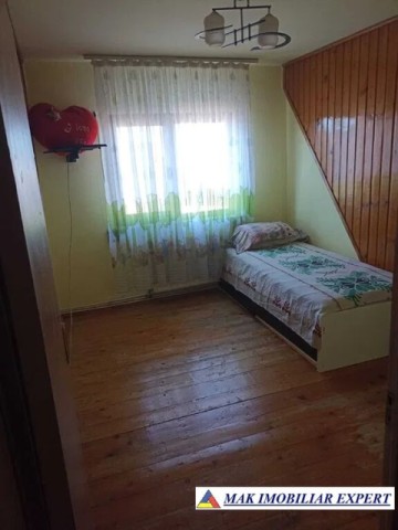 apartament-3-camere-cf-1-et-34-campulung-3