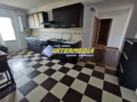 apartament-cu-3-camere-decomandat-de-vanzare-in-alba-iulia-cetate-etaj-3-cu-garaj-intabulat