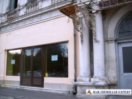 de-inchiriat-spatiu-comercial-210-mp-in-centru-campulung-muscel-arges-1