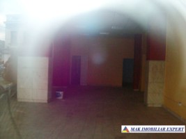 de-inchiriat-spatiu-comercial-210-mp-in-centru-campulung-muscel-arges-3