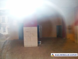 de-inchiriat-spatiu-comercial-210-mp-in-centru-campulung-muscel-arges-4