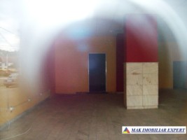de-inchiriat-spatiu-comercial-210-mp-in-centru-campulung-muscel-arges-5