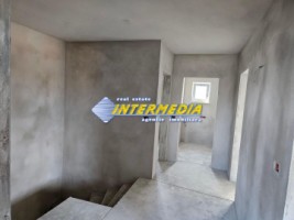casa-noua-cu-4-camere-finisata-la-cheie-in-alba-iulia-cu-toate-utilitatile-si-asfalt-7