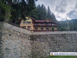 vila-pensiune-cu-23-de-camere-si-teren-de-2560-mp-leresti-voina-arges-53