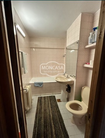 apartament-2-camere-zona-scoala-11-etaj-4-cu-sarpanta-1