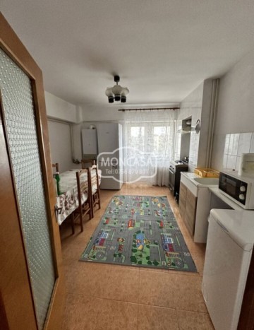 apartament-2-camere-zona-scoala-11-etaj-4-cu-sarpanta-4