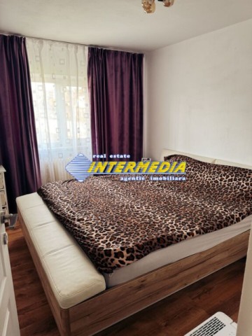 apartament-cu-4-camere-decomandat-finisat-complet-alba-iulia-2