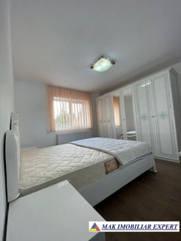 apartament-4-camere-cf-1-et-14-campulung-3