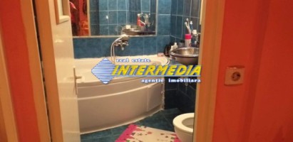 apartament-3-camere-decomandat-de-vanzare-in-alba-iulia-zona-tolstoi-3