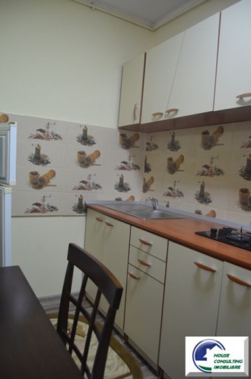inchiriere-apartament-cu-doua-camere-etajul-1-4