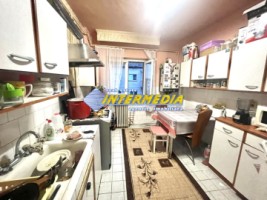 apartament-2-camere-decomandat-de-vanzare-in-alba-iulia-zona-cetate-mercur-piata-5