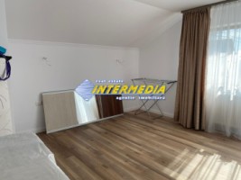 casa-noua-in-cetate-zona-piata-teren-565-mp-de-vanzare-18