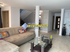 casa-noua-in-cetate-zona-piata-teren-565-mp-de-vanzare-20