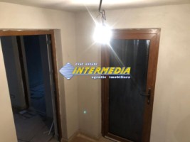 casa-noua-in-cetate-zona-piata-teren-565-mp-de-vanzare-26