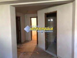 casa-noua-in-cetate-zona-piata-teren-565-mp-de-vanzare-29