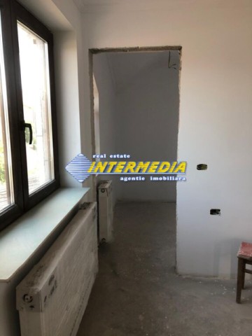 casa-noua-in-cetate-zona-piata-teren-565-mp-de-vanzare-34