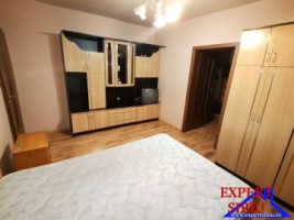 inchiriez-apartament-3-camere-renovat-zona-vasile-aaron-4