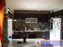 de-vanzare-vila-5-camere-cu-teren-de-750-mp-stefanesti-arges-2