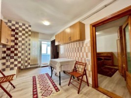 de-vanzare-apartament-cu-2-camere-garaj-zona-zorilor-4