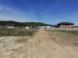 parcele-de-teren-pentru-constructii-in-zarnesti