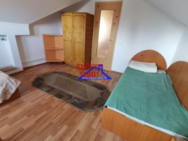 inchiriez-apartament-4-camere-la-casarenovatzona-vasile-aaron-6