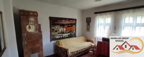 casa-2-camere-80-mp-teren-1500-mp-campulung-muscel-apa-sarata-pret-40000-euro-7