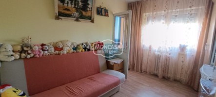 apartament-3-camere-zona-scoala-11-pe-mijloc-s-64-mp-6