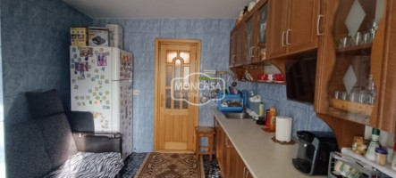 apartament-3-camere-zona-scoala-11-pe-mijloc-s-64-mp-2