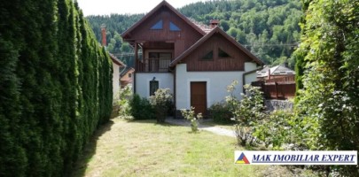 vila-cu-4-camere-si-teren-de-4500-mp-leresti-arges