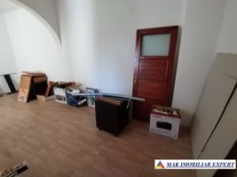vila-cu-4-camere-si-teren-de-4500-mp-leresti-arges-5
