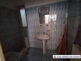 vila-cu-4-camere-si-teren-de-4500-mp-leresti-arges-18