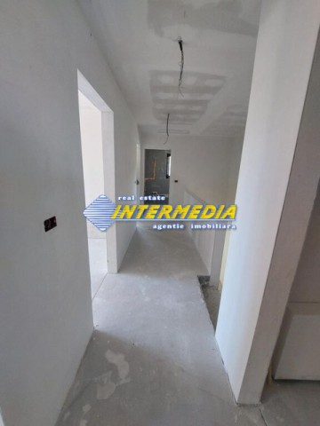 casa-noua-de-vanzare-p1-finisata-la-cheie-cu-250-mp-teren-si-toate-utilitatile-racordate-in-alba-iulia-3