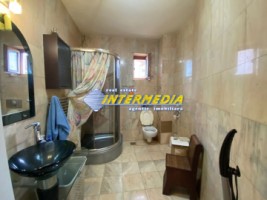 vanzare-casa-de-vanzare-dp1-finisata-cu-garaj-si-curte-si-800-mp-teren-8